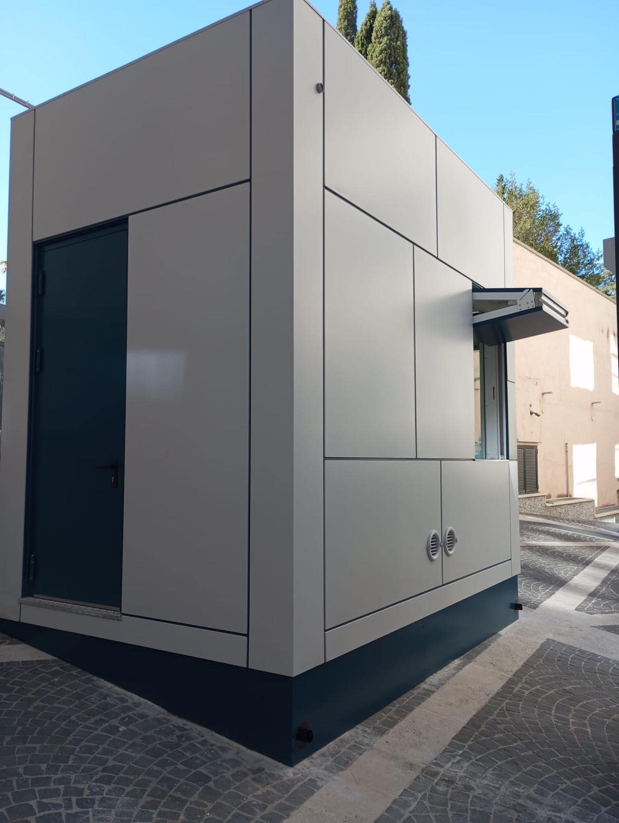 Roma progetto facciata chiusa